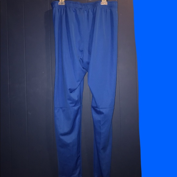 Blue Nike tapered athletic pants - Picture 2 of 3